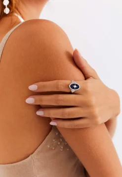ANILLO DHRUVA