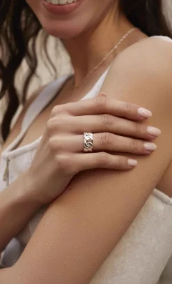 ANILLO DOREE