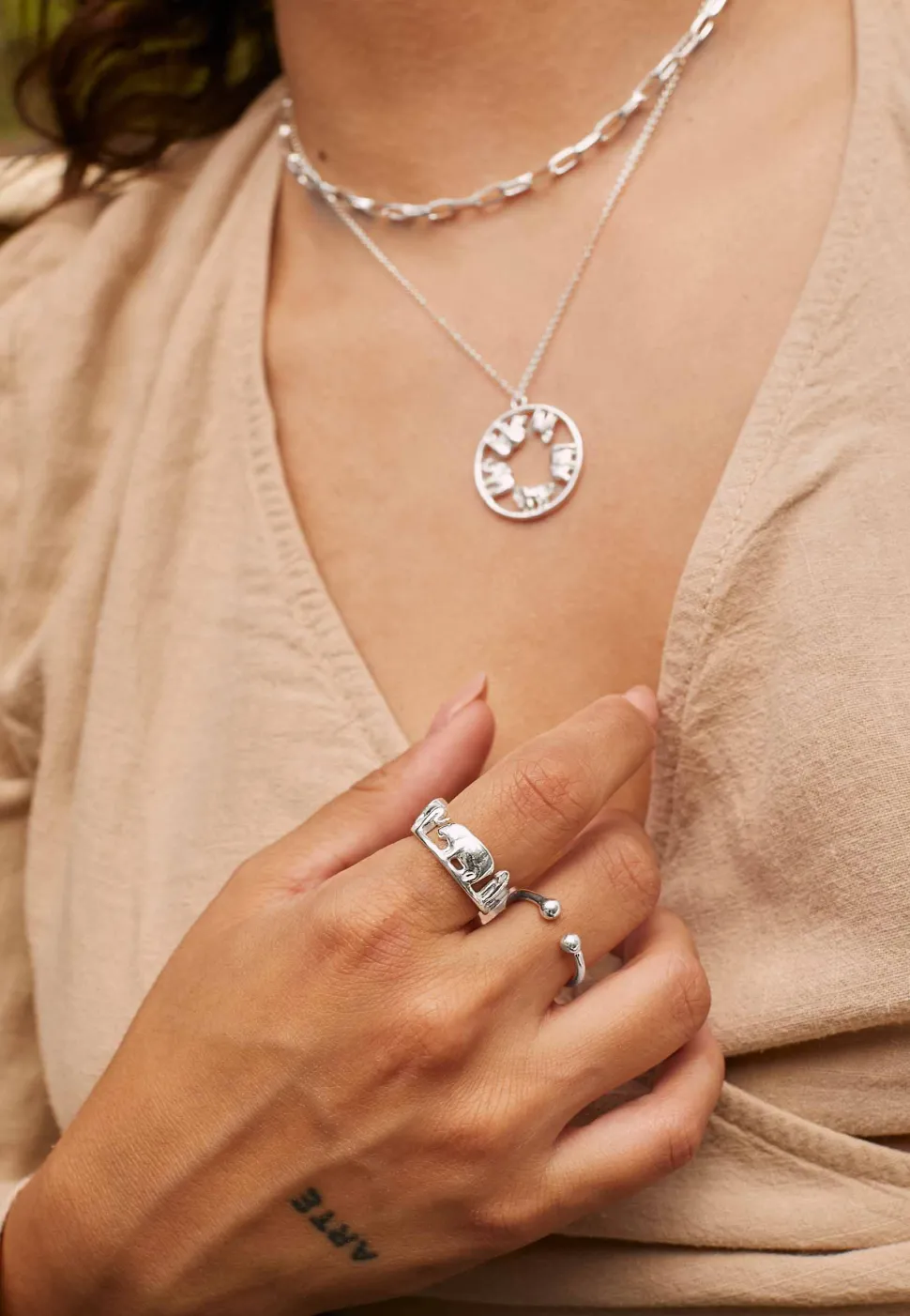 ANILLO JANAVARON