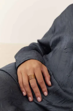 ANILLO LAINEN BAÑADO EN ORO