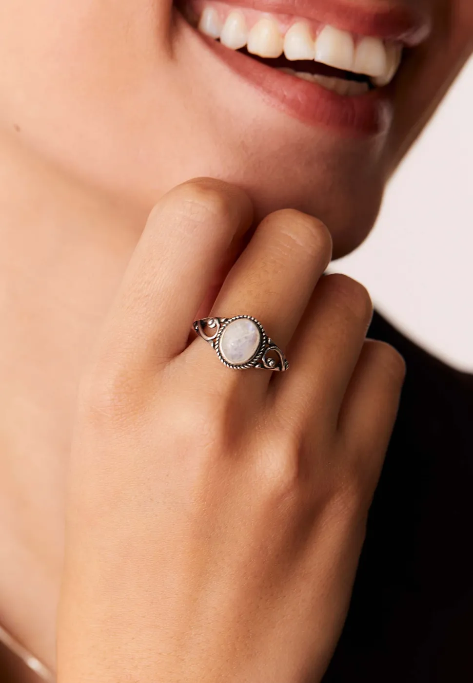 ANILLO POONAM