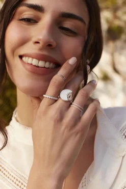 ANILLO TIL
