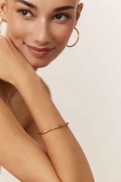 BRAZALETE ARHATA BAÑADO EN ORO