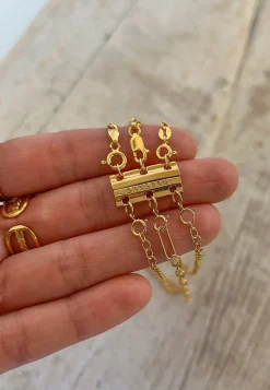CIERRE PARA TRES COLLARES BAÑADO EN ORO