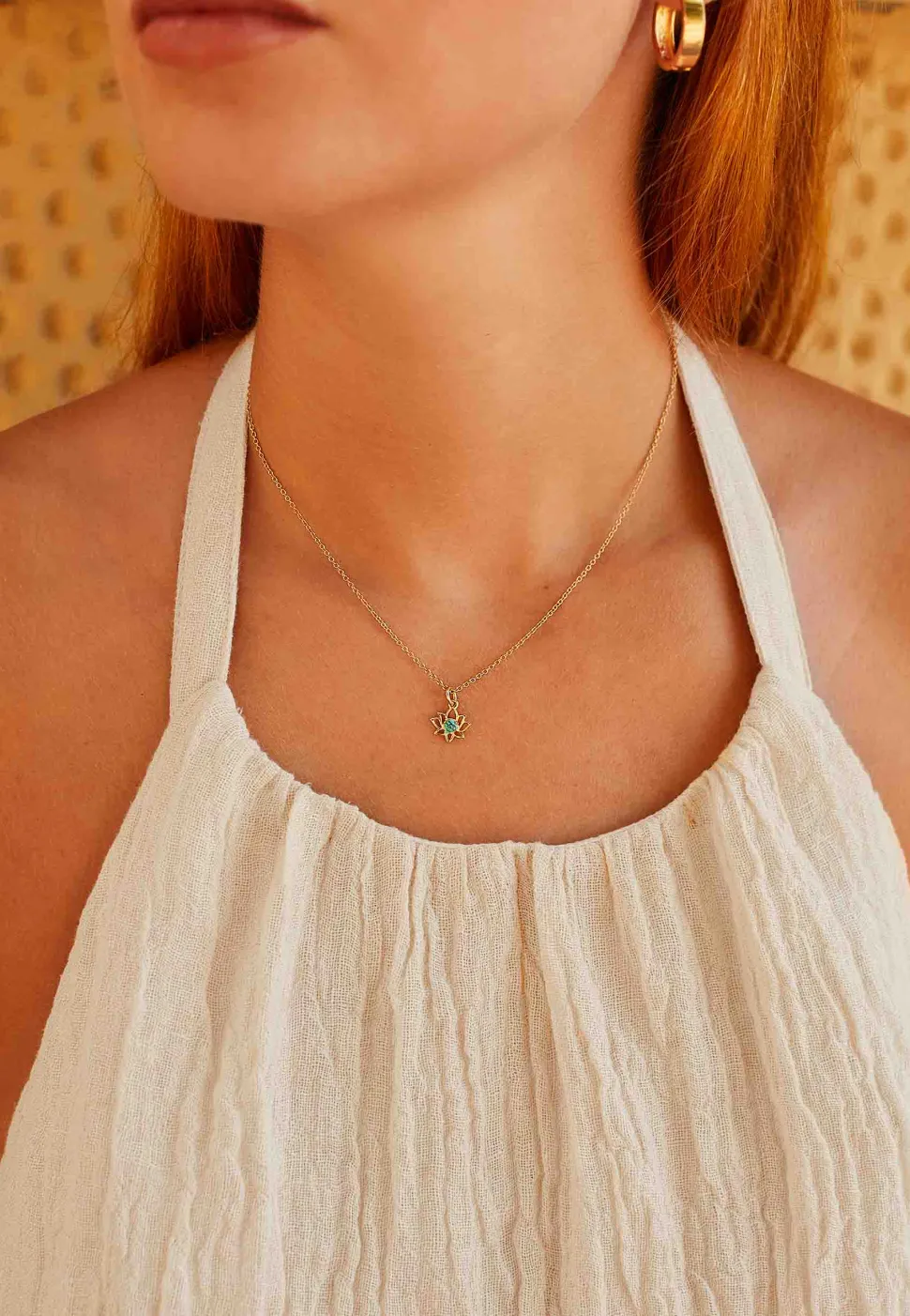 COLLAR ABJINI BAÑADO EN ORO