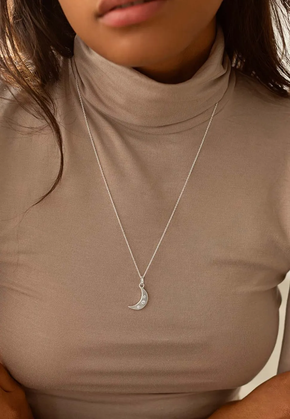 COLLAR CHANDRAMA