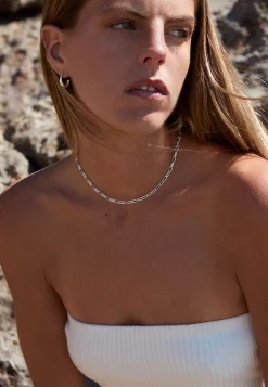 COLLAR DEEPA