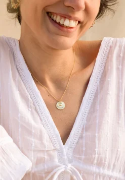 COLLAR GAURA BAÑADO EN ORO