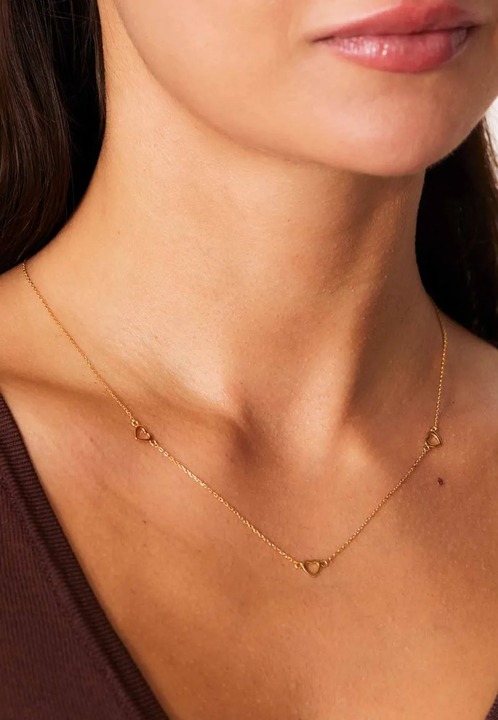 COLLAR HARDIK BAÑADO EN ORO