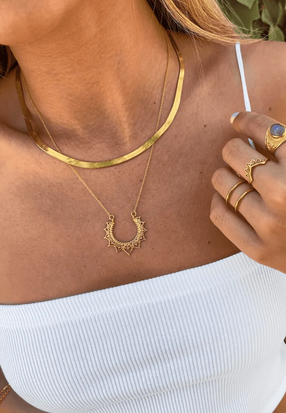 COLLAR KAMINI BAÑADO EN ORO