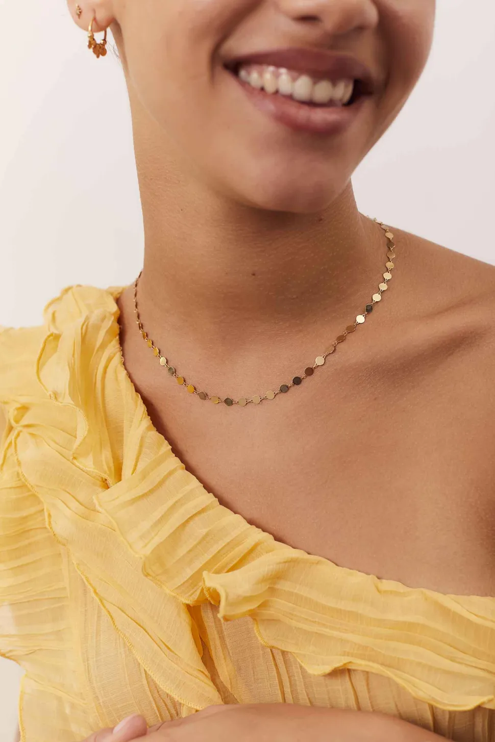 COLLAR MAHATMA BAÑADO EN ORO