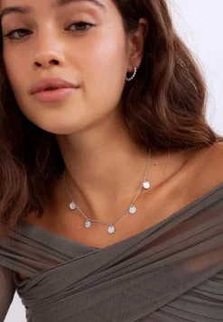 COLLAR MUDRA
