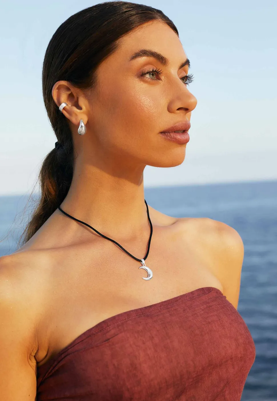COLLAR SADHIL