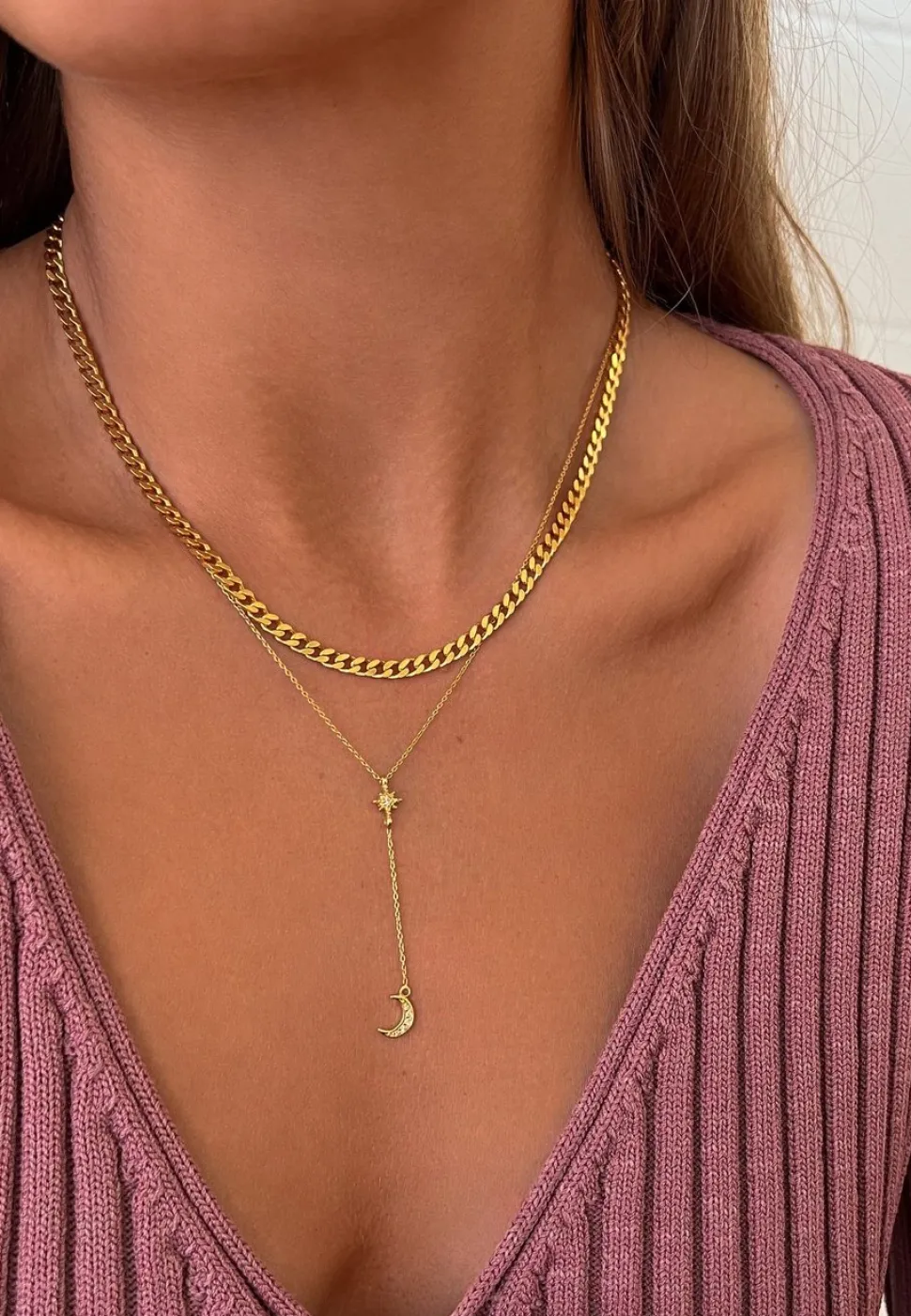 COLLAR SUNDAR BAÑADO EN ORO