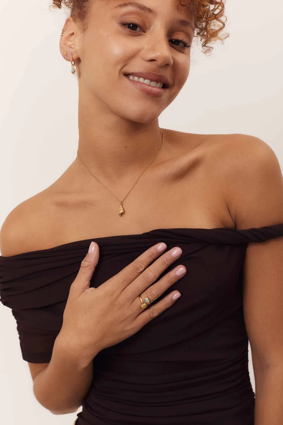 COLLAR TANAIA BAÑADO EN ORO