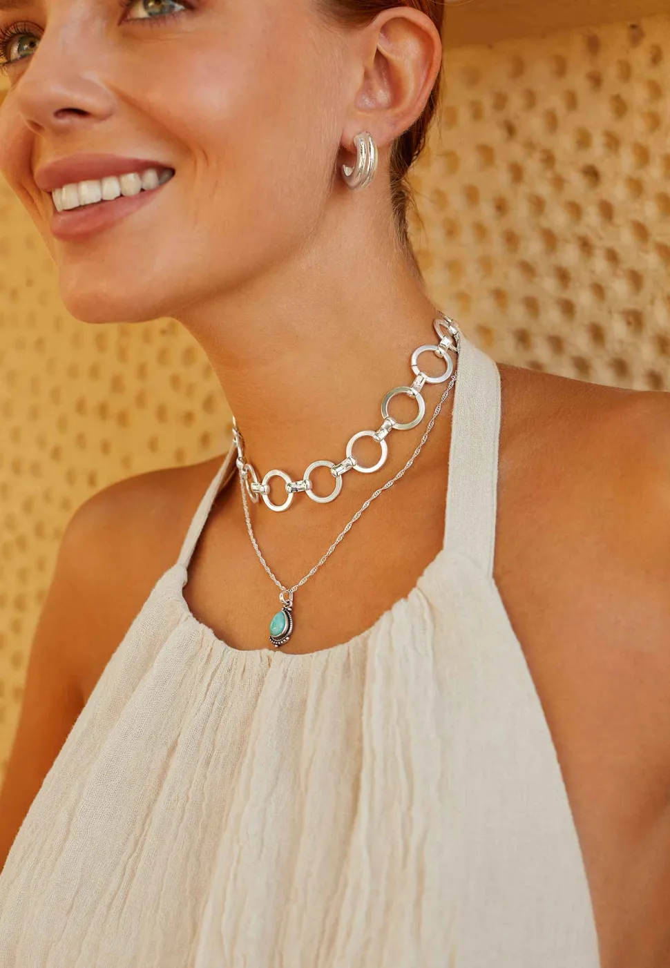 COLLAR TYAGA