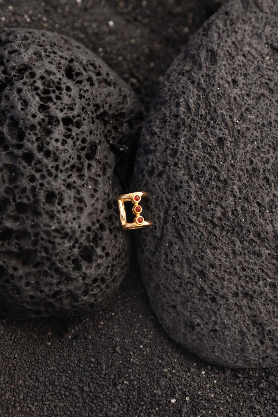EAR CUFF TESIT BAÑADO EN ORO