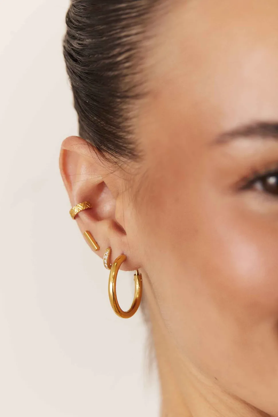 PENDIENTES ACHALA (25MM) BAÑADOS EN ORO