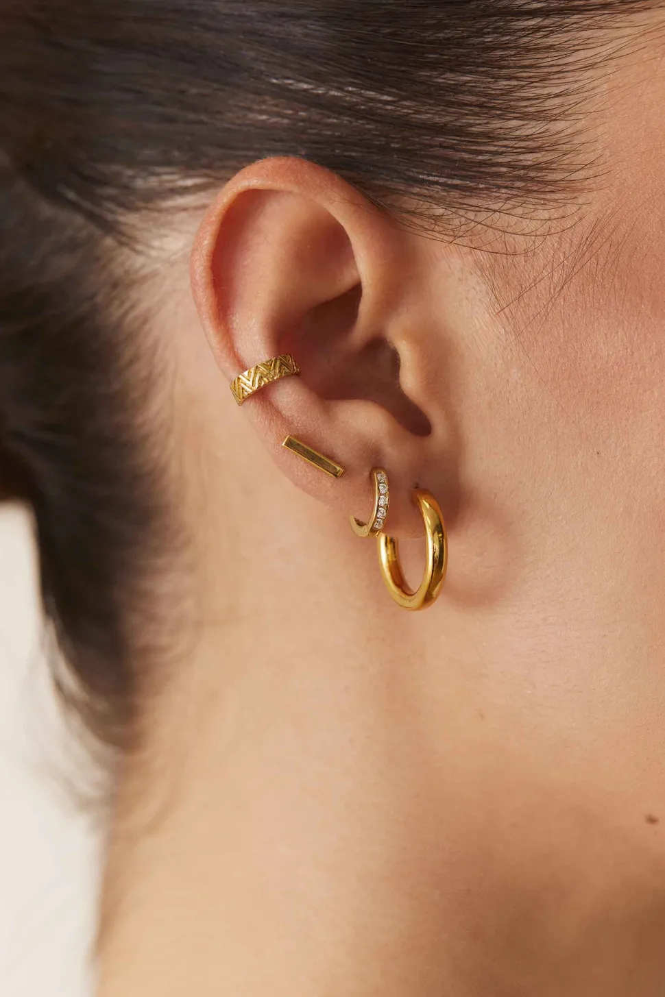 PENDIENTES ACHALA (18MM) BAÑADOS EN ORO
