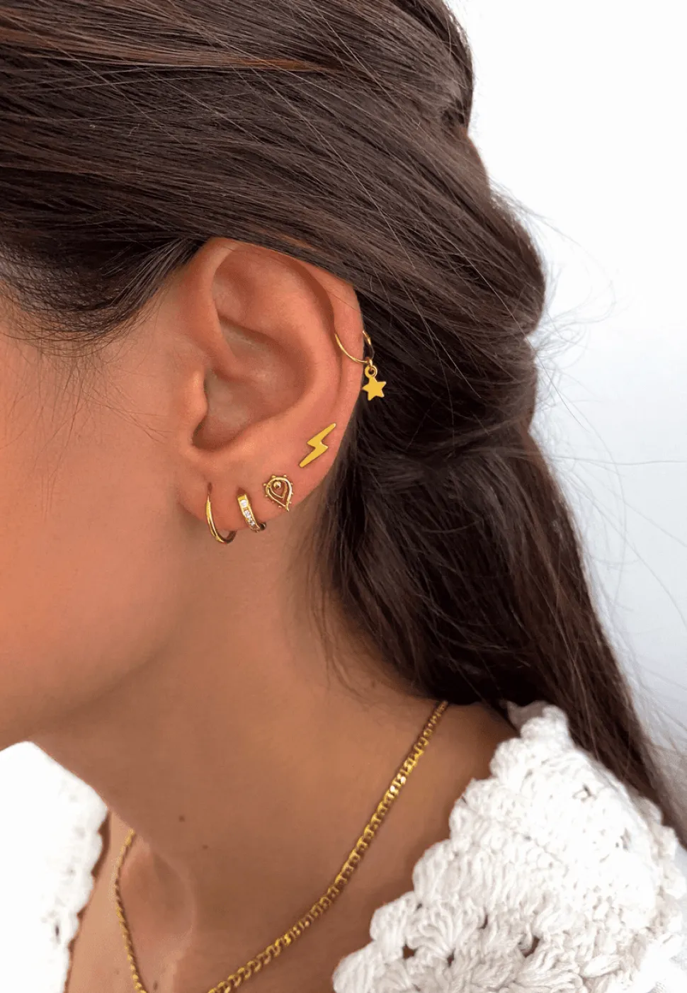 PENDIENTES AMSHU BAÑADOS EN ORO