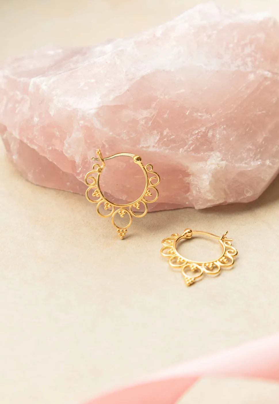PENDIENTES ARAVINDA (16MM) BAÑADOS EN ORO