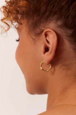 PENDIENTES GUNA (14MM) BAÑADOS EN ORO