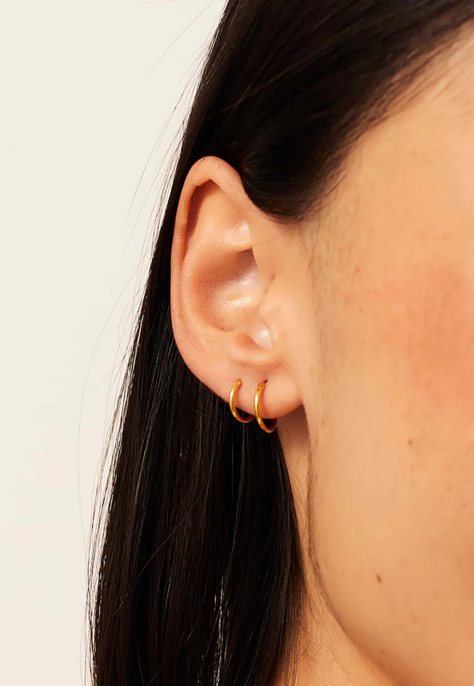PENDIENTES JIVANA (10MM) BAÑADOS EN ORO