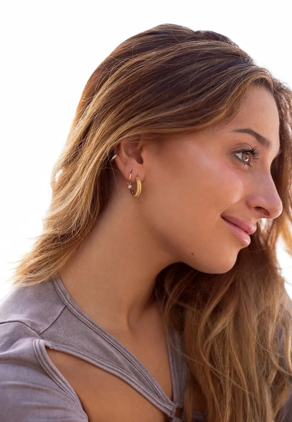 PENDIENTES SHEYDA (18MM) BAÑADOS EN ORO