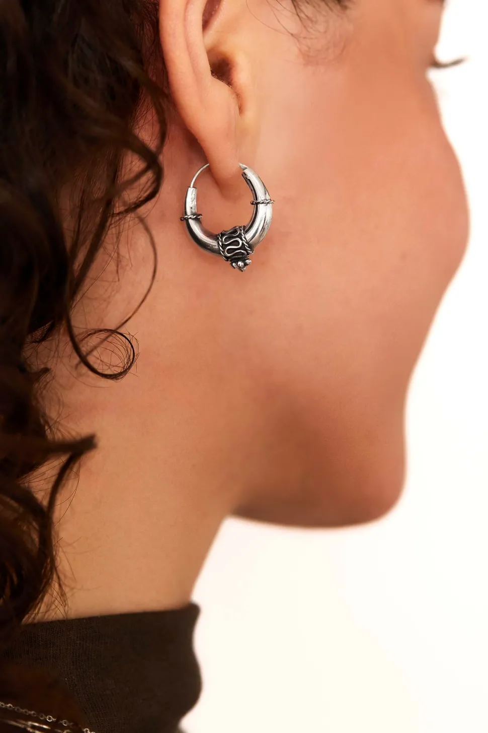 PENDIENTES TIRTHA (20MM)