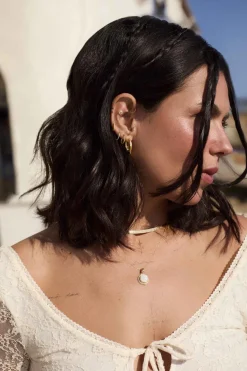 PIERCING GUMAEN BAÑADO EN ORO